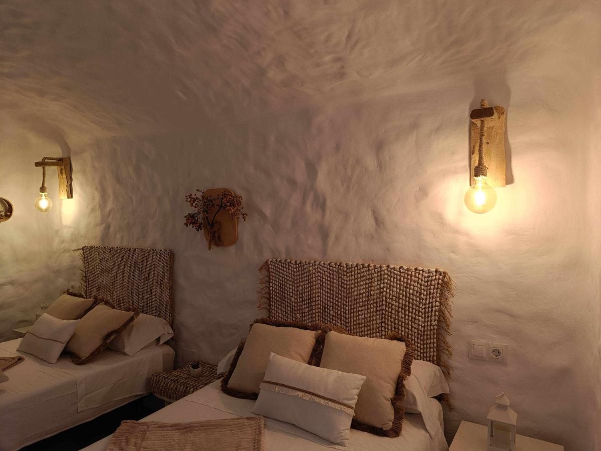 Cueva Otto Familiar Privada Villa Baza Eksteriør bilde